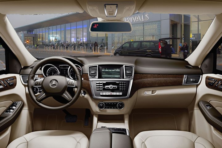 Private Transfer from Alain to Abu Dhabi Airport (AUH)